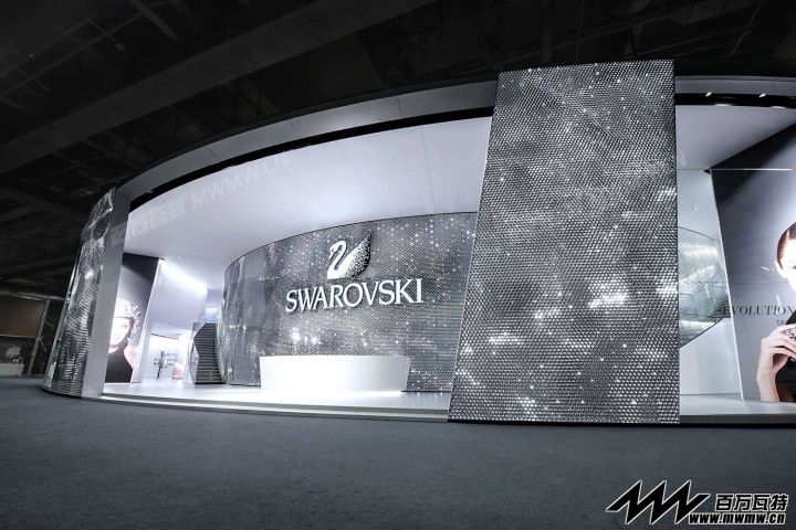 Swarovski-stand-by-Tokujin-Yoshioka-Basel-Switzerland.jpg