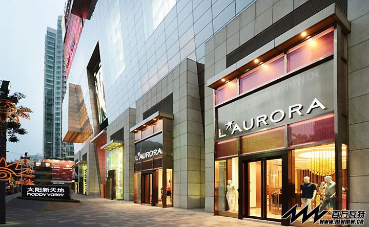 LAurora-luxury-fashion-store-by-Stefano-Tordiglione-Design-Guangzhou-12.jpg