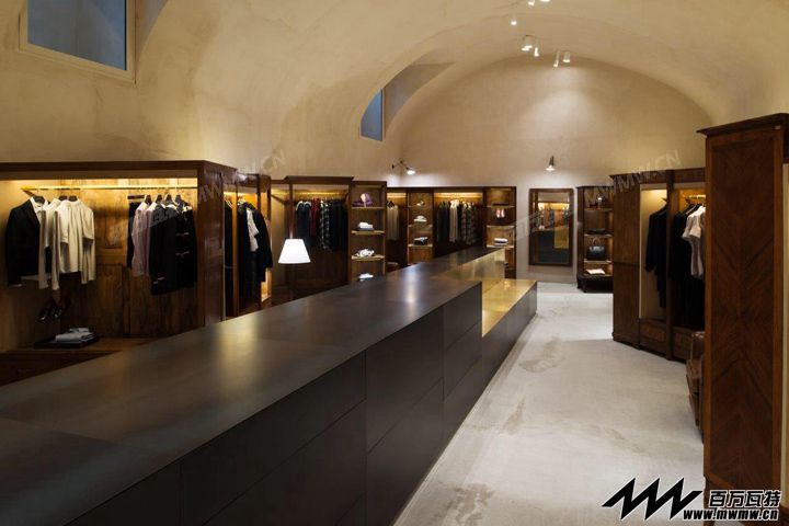 Osgood-store-by-Storage-Associati-Turin-Italy.jpg