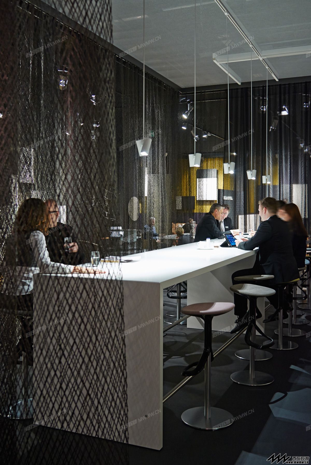 walter-knoll-imm2014_13.jpg