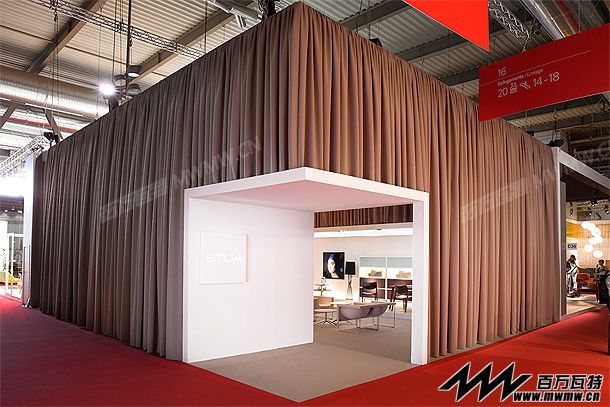 stand-stua-salon-mueble-milan-2013-1.jpg