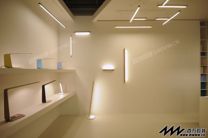 Light-Building-2014-Frankfurt-Tunto-Design-04.jpg