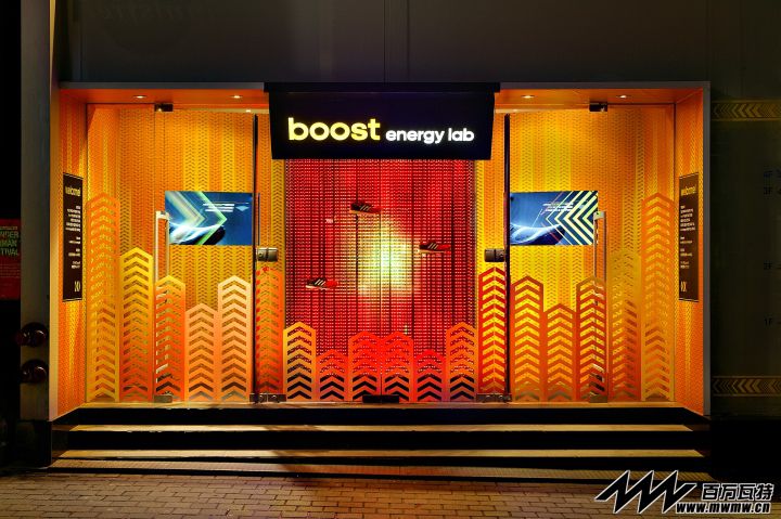 adidas-Boost-Energy-Lab-pop-up-store-by-URBANTAINER-Seou-Korea-11.jpg