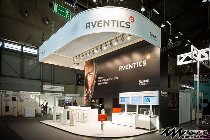 Aventics-stand-by-Totems-at-Hanover-Fair-2014-Wien-02-.jpg