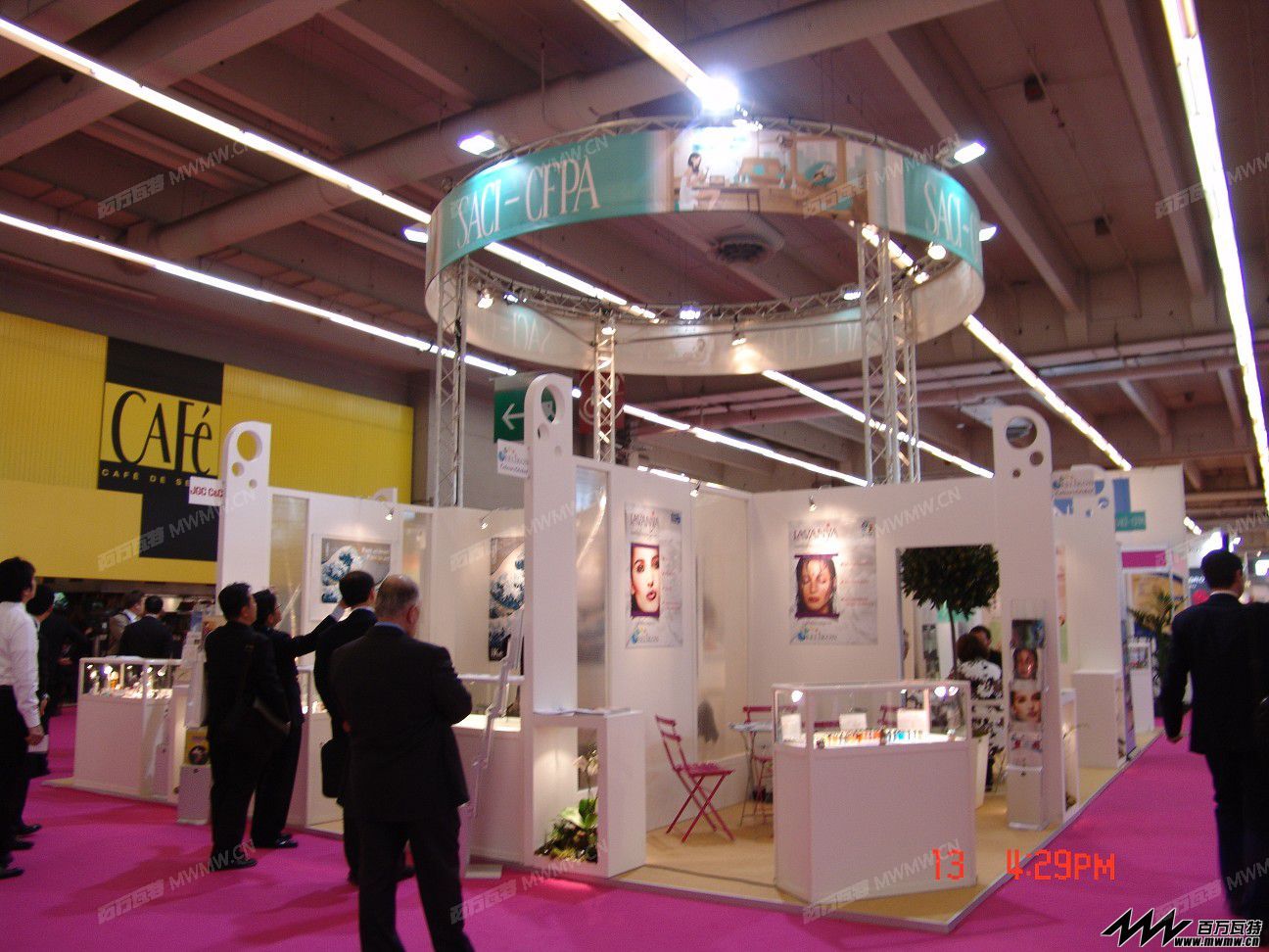DSC09168_眸目压缩.jpg