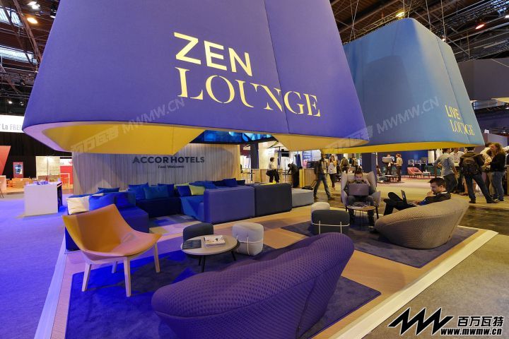 Accor-Hotels-booth-A-Sound-Jacuzzi-by-ateliergh-Paris-France-06.jpg