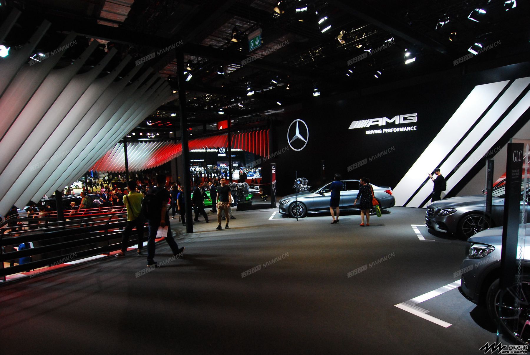 BENZ (10)_调整大小.JPG