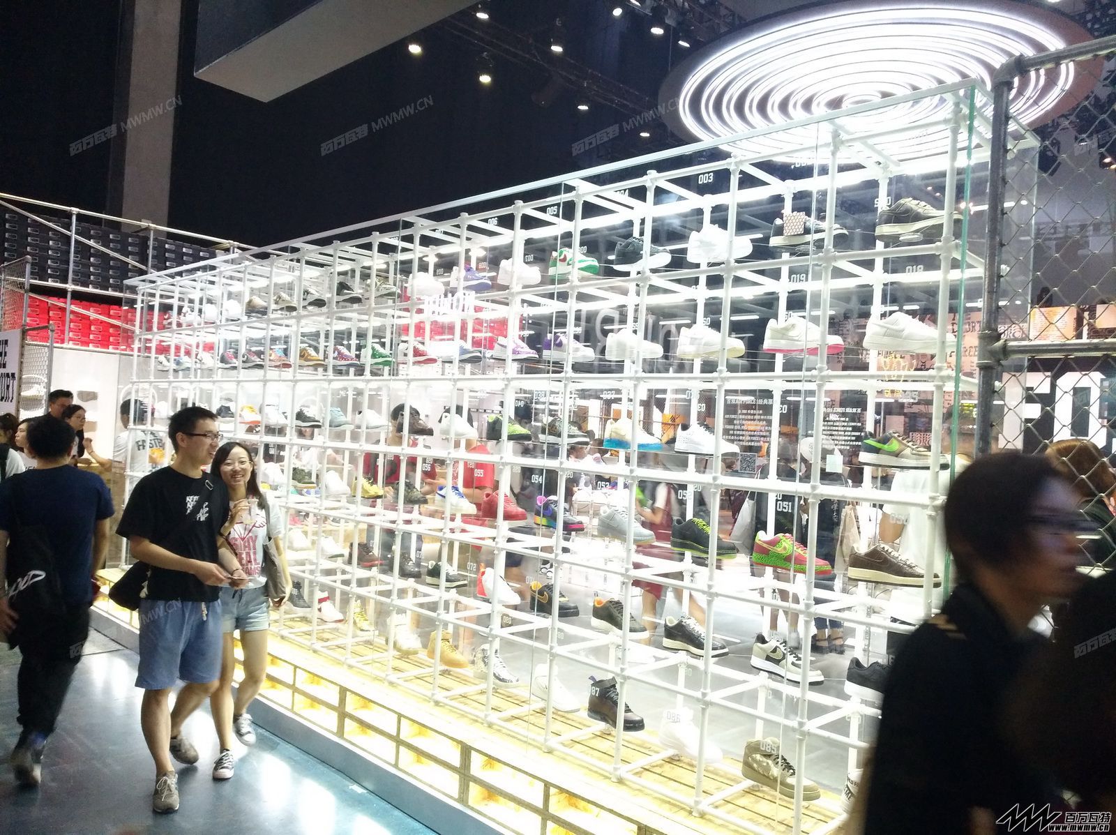 YOHOOD全球潮流嘉年华暨有货潮流新品节 (30).jpg